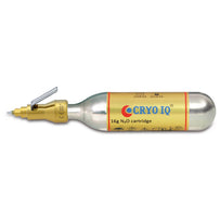 CryoIQ DERM Liquid device with tip attached portable cryotherapy device